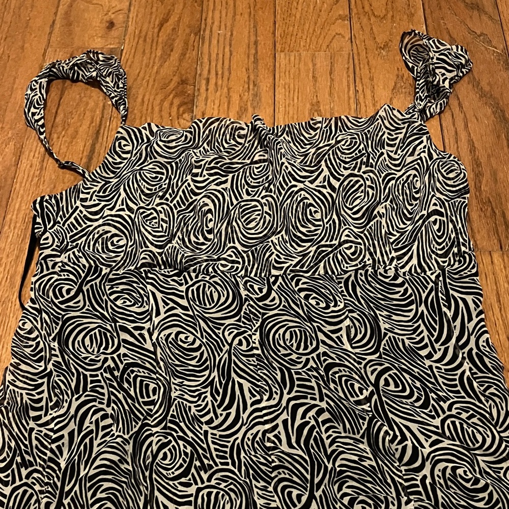 100% Silk BCBG Swirl Dress